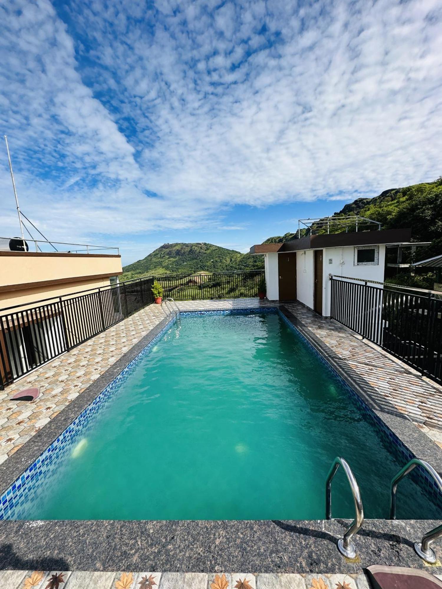 Himasailam Pool Resort Vagamon Eksteriør bilde